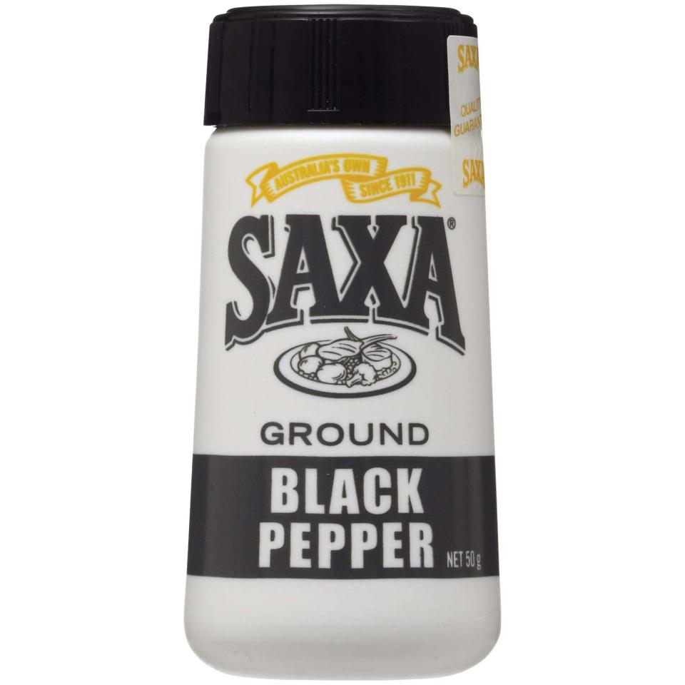 Saxa Picnic Crackers Black Pepper 50g