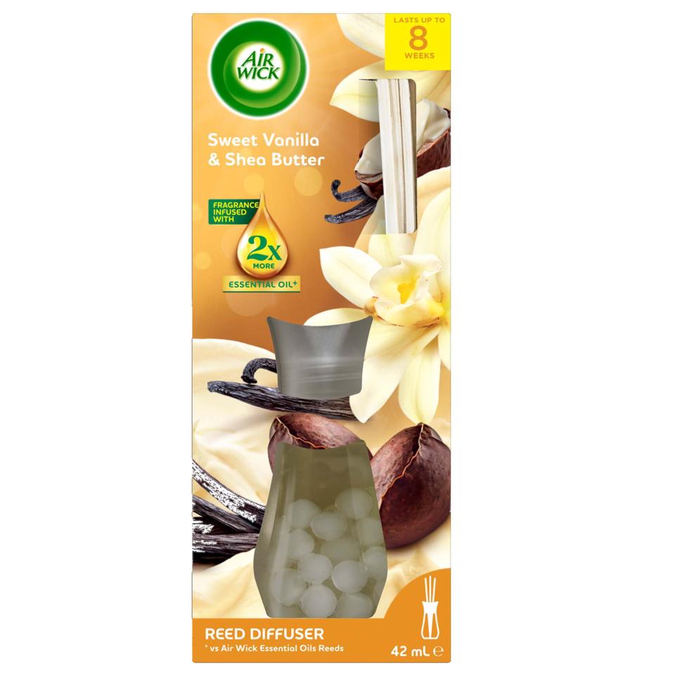 Air Wick Reeds Essential Oils Vanilla & Shea Butter 42ml Image