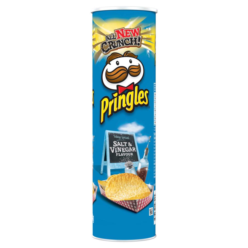 Pringles Chips Salt & Vinegar 134g | Winc